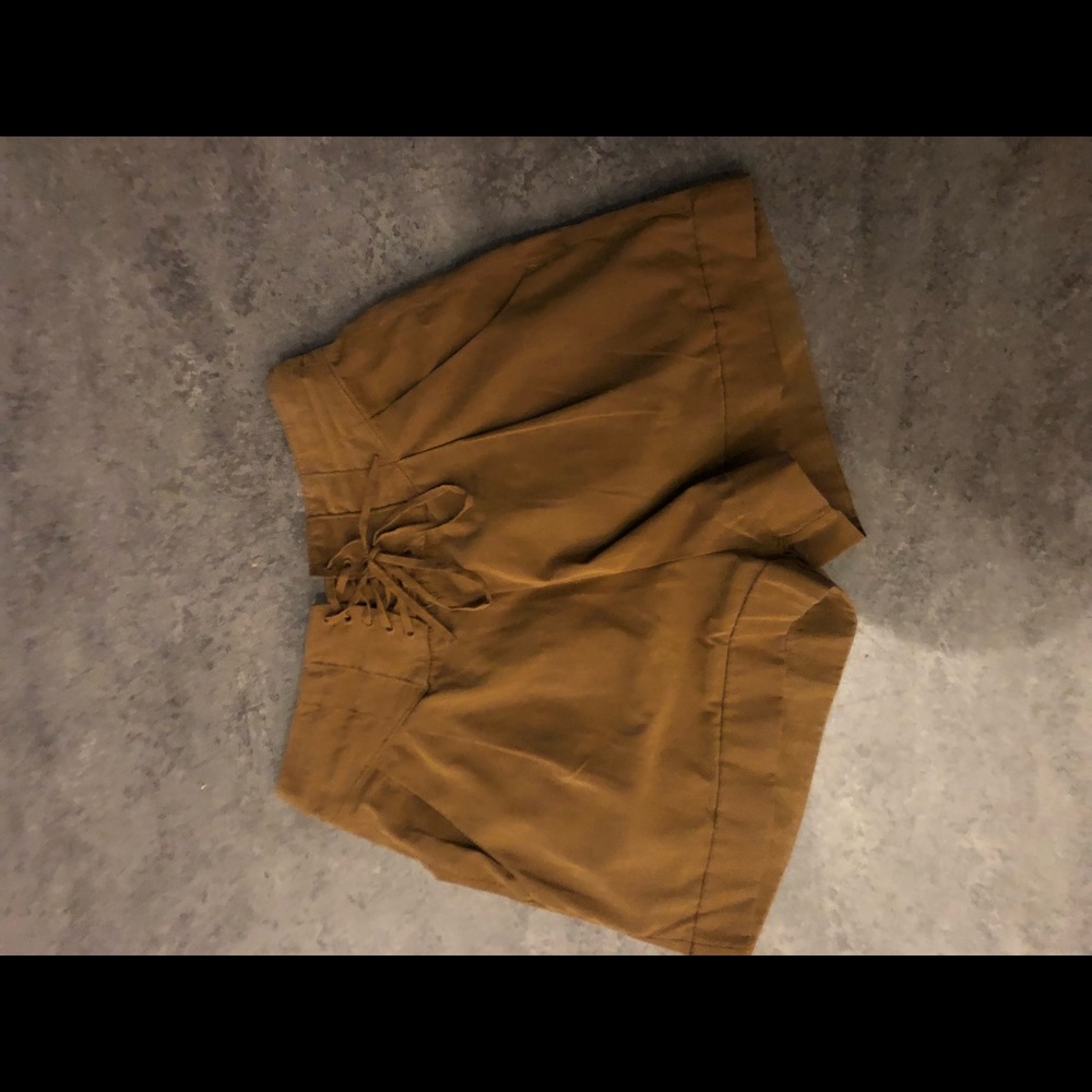 Shorts high waisted